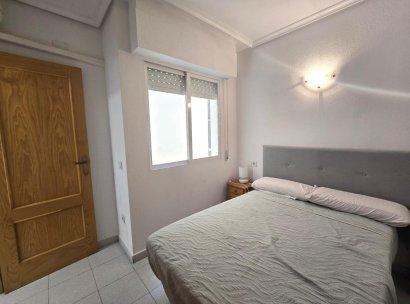 Appartement · Herverkoop - Torrevieja · La Mata pueblo · Alicante · Spanje