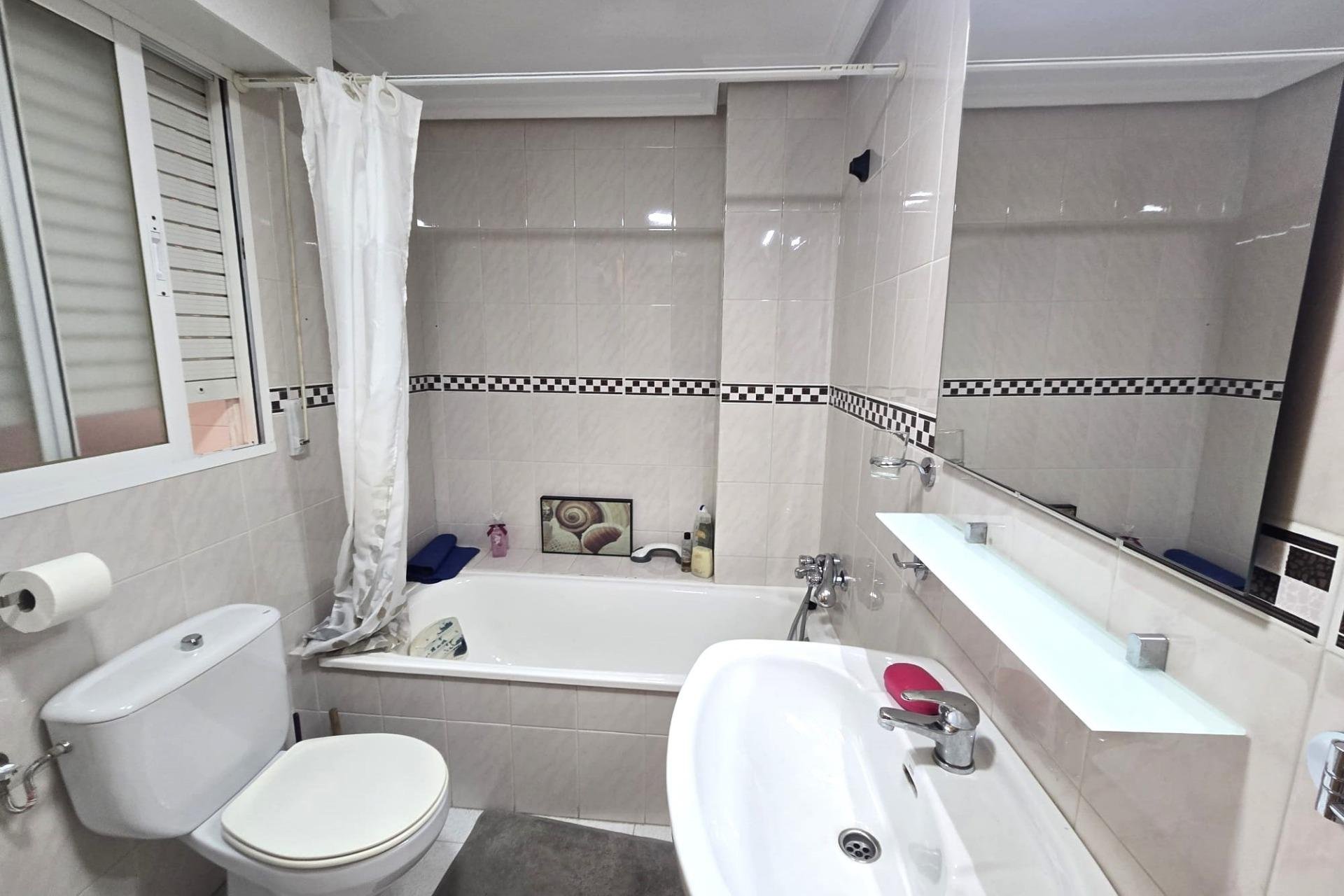 Herverkoop - Appartement - Torrevieja