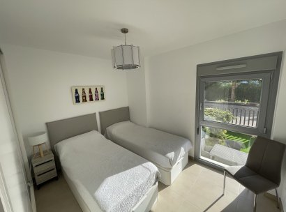 Appartement · Herverkoop - Vistabella · Alicante · Spanje