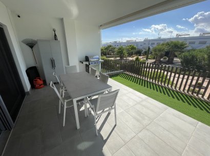 Appartement · Herverkoop - Vistabella · Alicante · Spanje