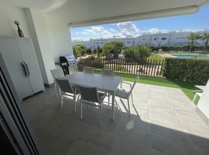 Appartement · Herverkoop - Vistabella · Alicante · Spanje