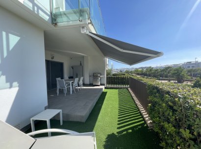Appartement · Herverkoop - Vistabella · Alicante · Spanje