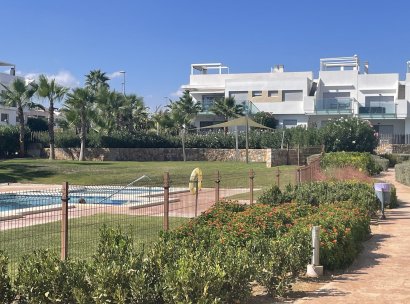 Appartement · Herverkoop - Vistabella · Alicante · Spanje