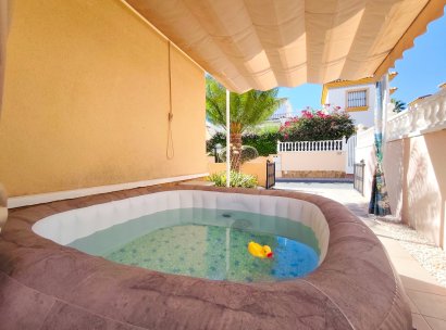 Wohnung · Wiederverkauf - Orihuela Costa · Villamartín · Alicante · Spanien