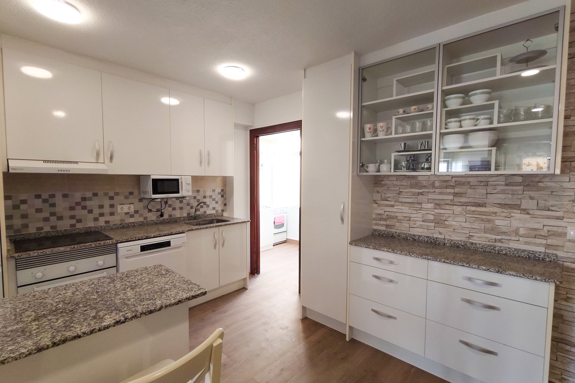 Resale - Apartment - Benijofar