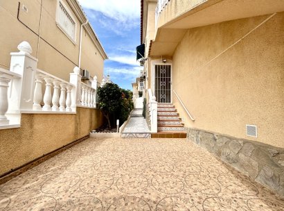 Villa · Herverkoop - Orihuela Costa · Villamartín · Alicante · Spanje