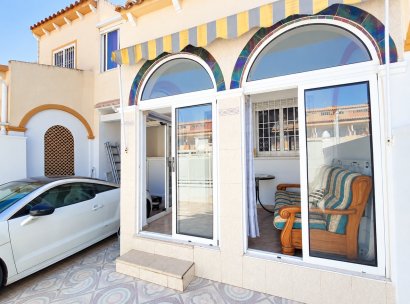 Villa · Wiederverkauf - Orihuela Costa · Playa Flamenca · Alicante · Spanien