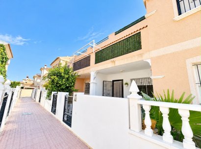 Villa · Resale - Orihuela Costa · La Zenia · Alicante · Spain