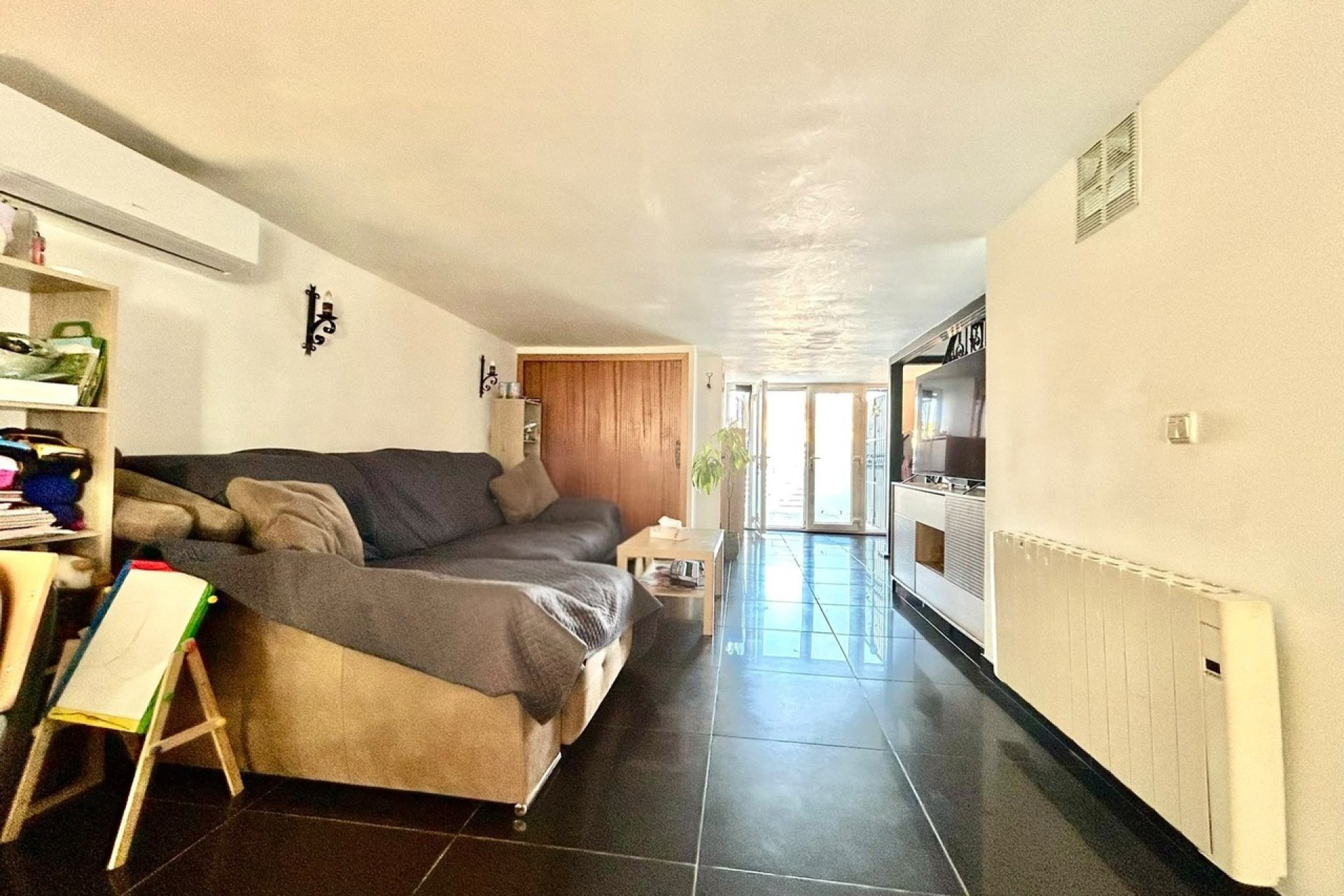 Resale - Villa - Torrevieja