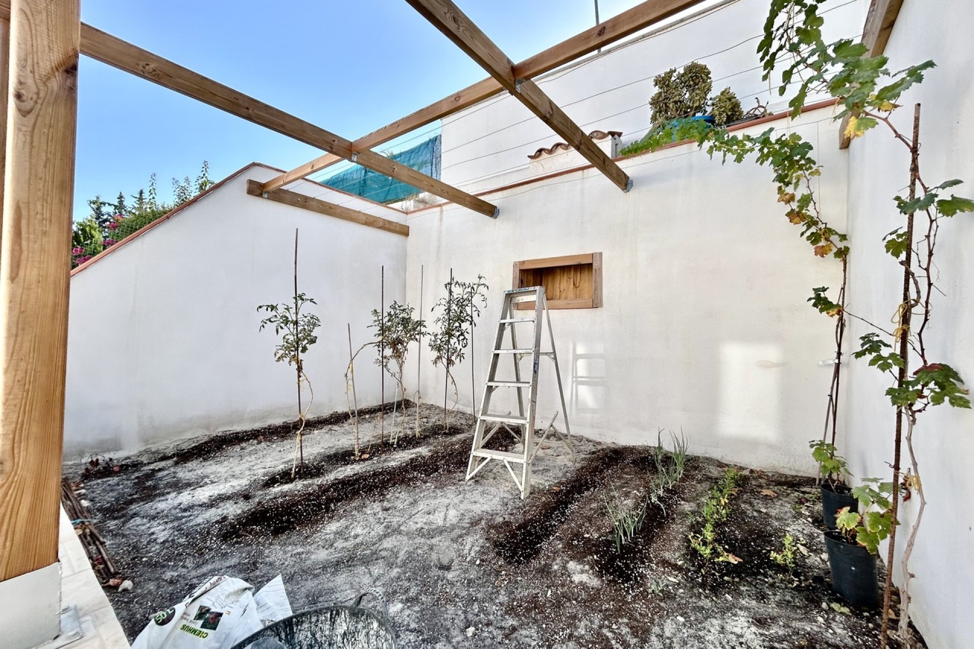 Resale - Villa - Torrevieja