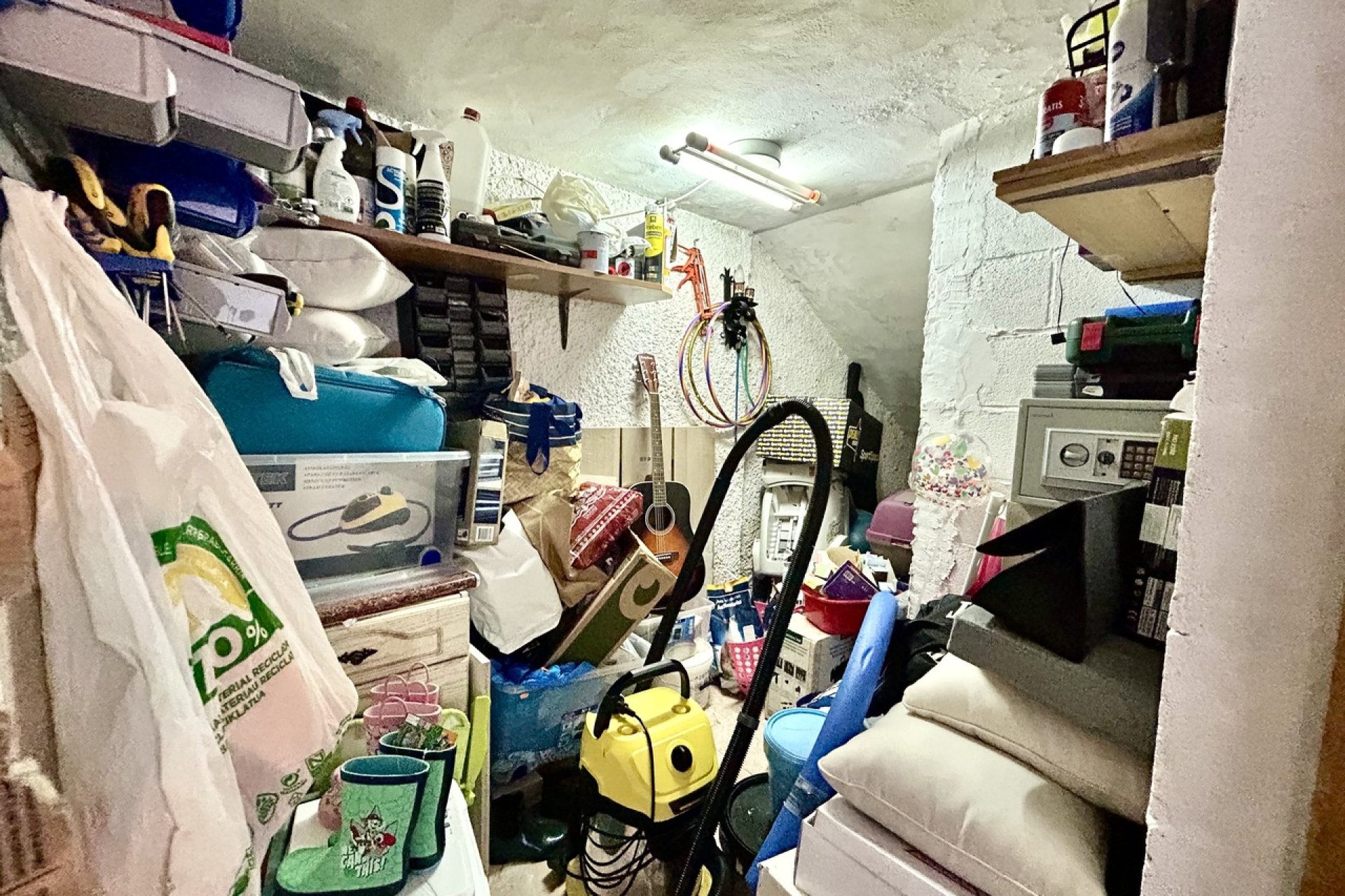 Resale - Villa - Torrevieja