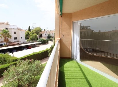 Wohnung · Wiederverkauf - Orihuela Costa · La Zenia · Alicante · Spanien