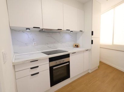 Wohnung · Wiederverkauf - Orihuela Costa · La Zenia · Alicante · Spanien