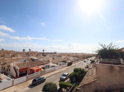 Villa · Herverkoop - Orihuela Costa · Playa Flamenca · Alicante · Spanje