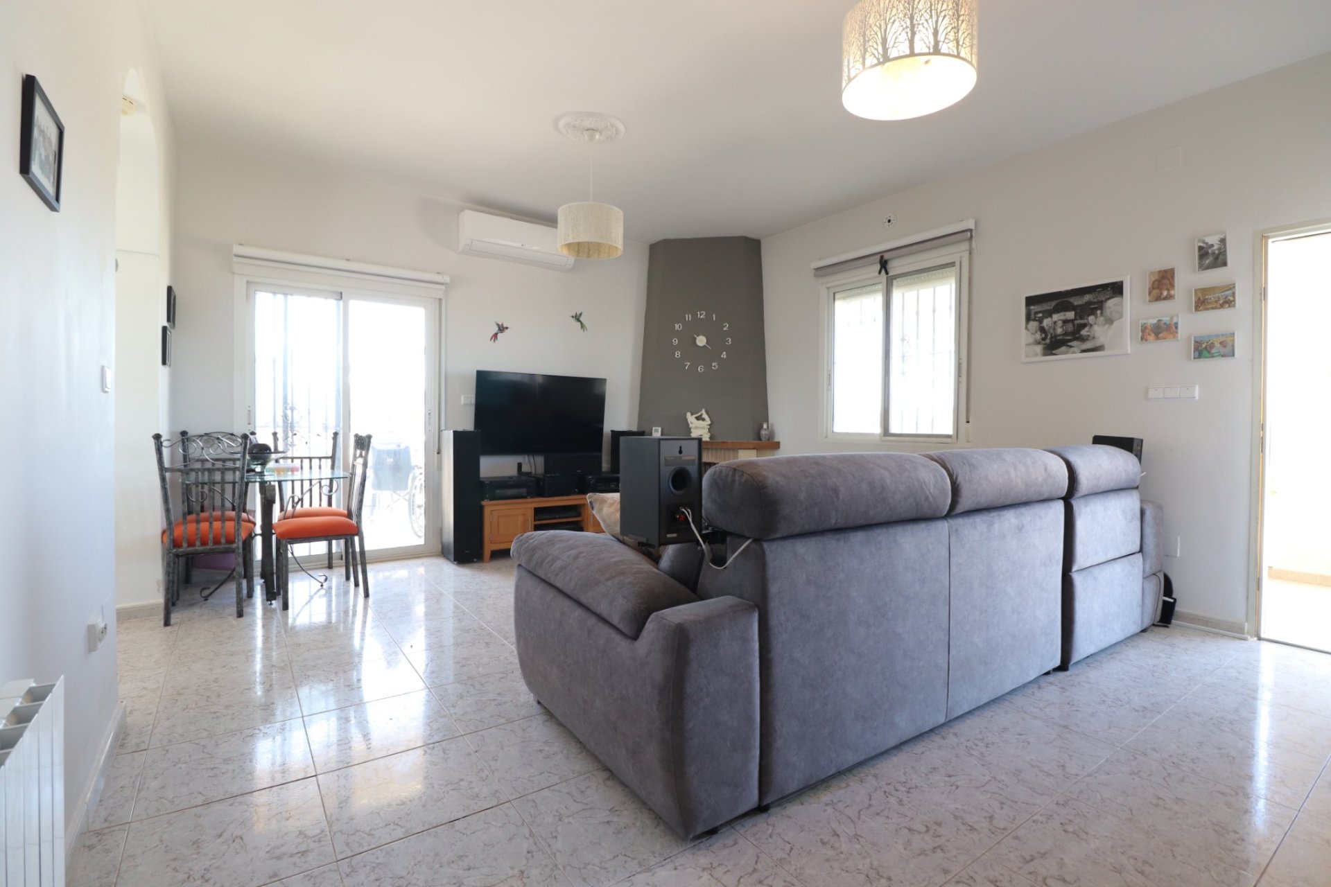 Herverkoop - Finca - Callosa de Segura