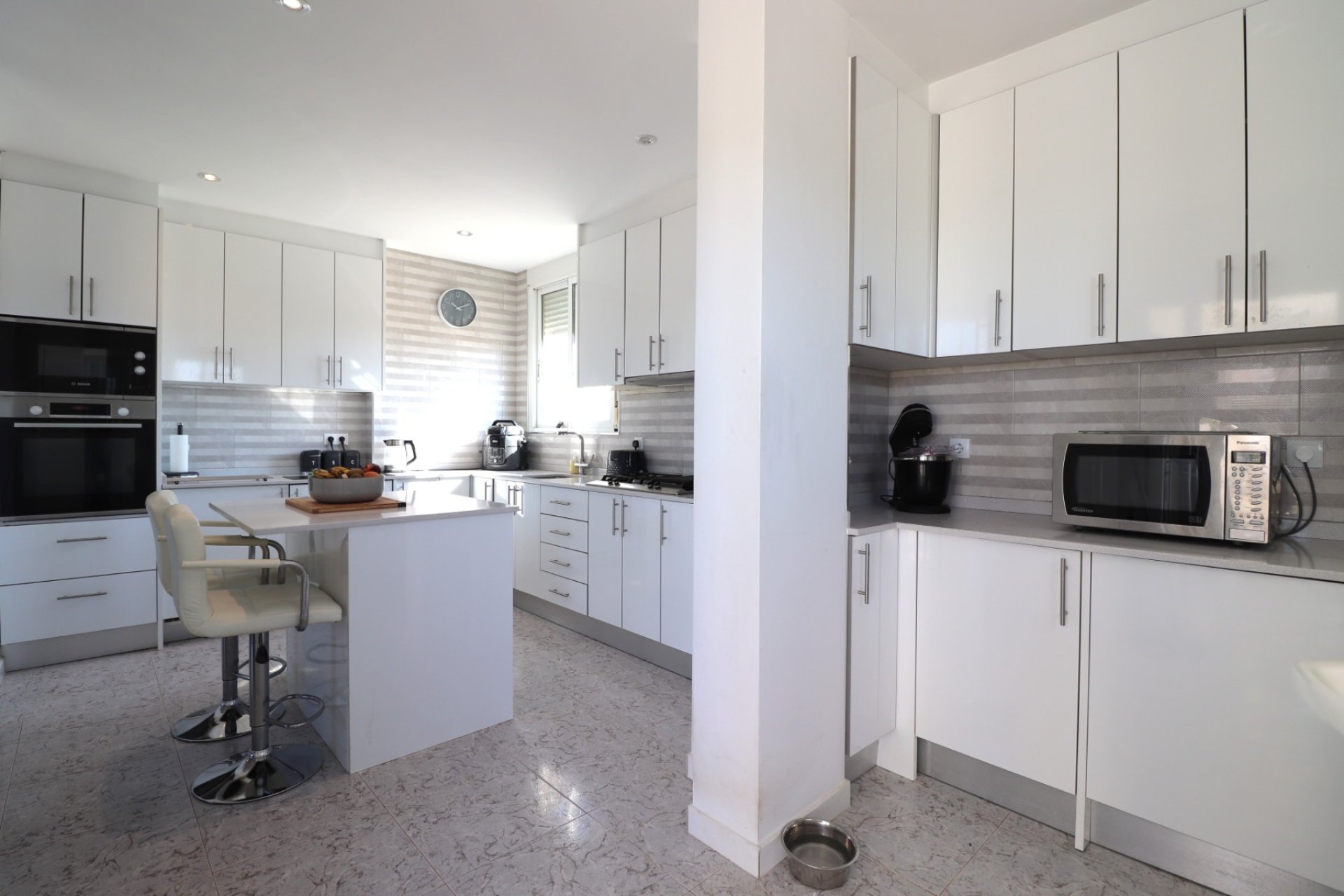 Herverkoop - Finca - Callosa de Segura