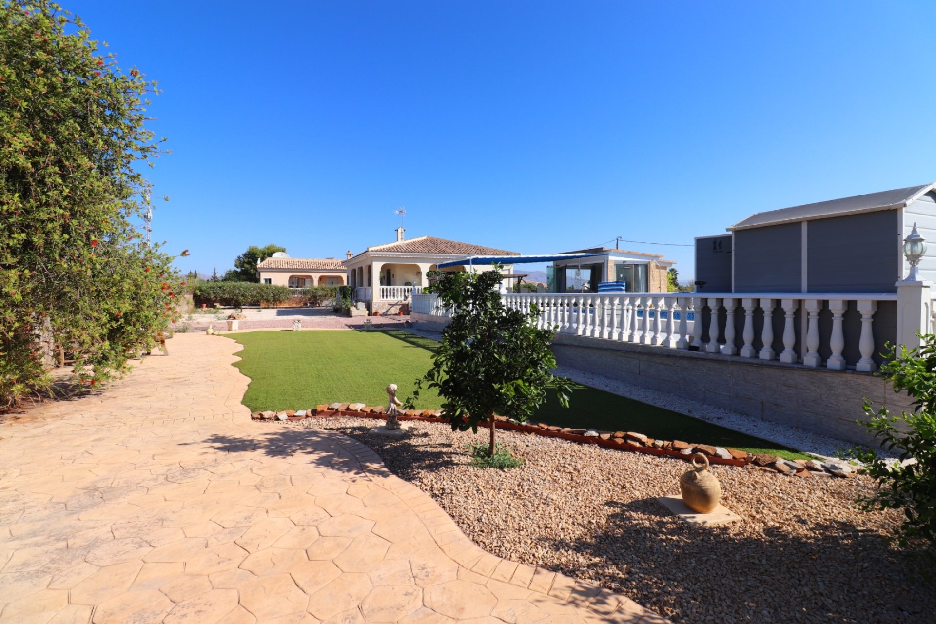 Herverkoop - Finca - Callosa de Segura