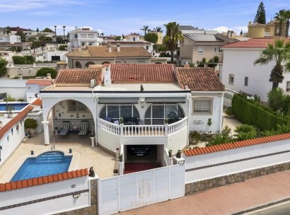 Villa · Wiederverkauf - Ciudad Quesada - Rojales · Doña pepa · Alicante · Spanien