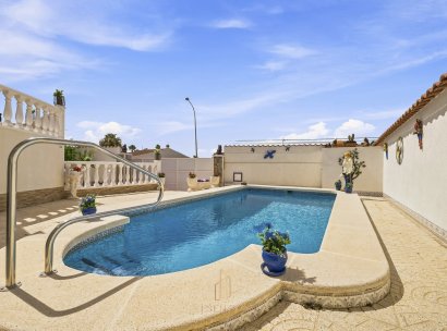 Villa · Wiederverkauf - Ciudad Quesada - Rojales · Doña pepa · Alicante · Spanien
