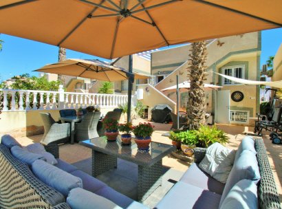 Villa · Wiederverkauf - Villamartin · Las Violetas · Alicante · Spanien