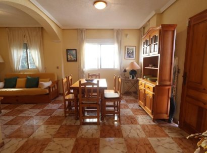 Villa · Herverkoop - Orihuela Costa · Playa Flamenca · Alicante · Spanje