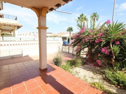 Villa · Herverkoop - Orihuela Costa · Playa Flamenca · Alicante · Spanje