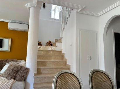 Villa · Wiederverkauf - Guardamar del Segura · El Raso · Alicante · Spanien