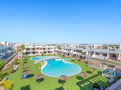 Appartement · Herverkoop - Torrevieja · Los Balcones · Alicante · Spanje