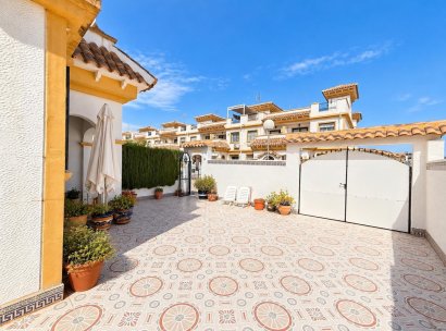 Villa · Resale - Torrevieja · La Siesta - El Salado - Torreta · Alicante · Spain