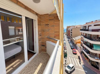 Apartment · Resale - Torrevieja · Playa del Cura · Alicante · Spain