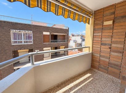 Apartment · Resale - Torrevieja · Playa del Cura · Alicante · Spain