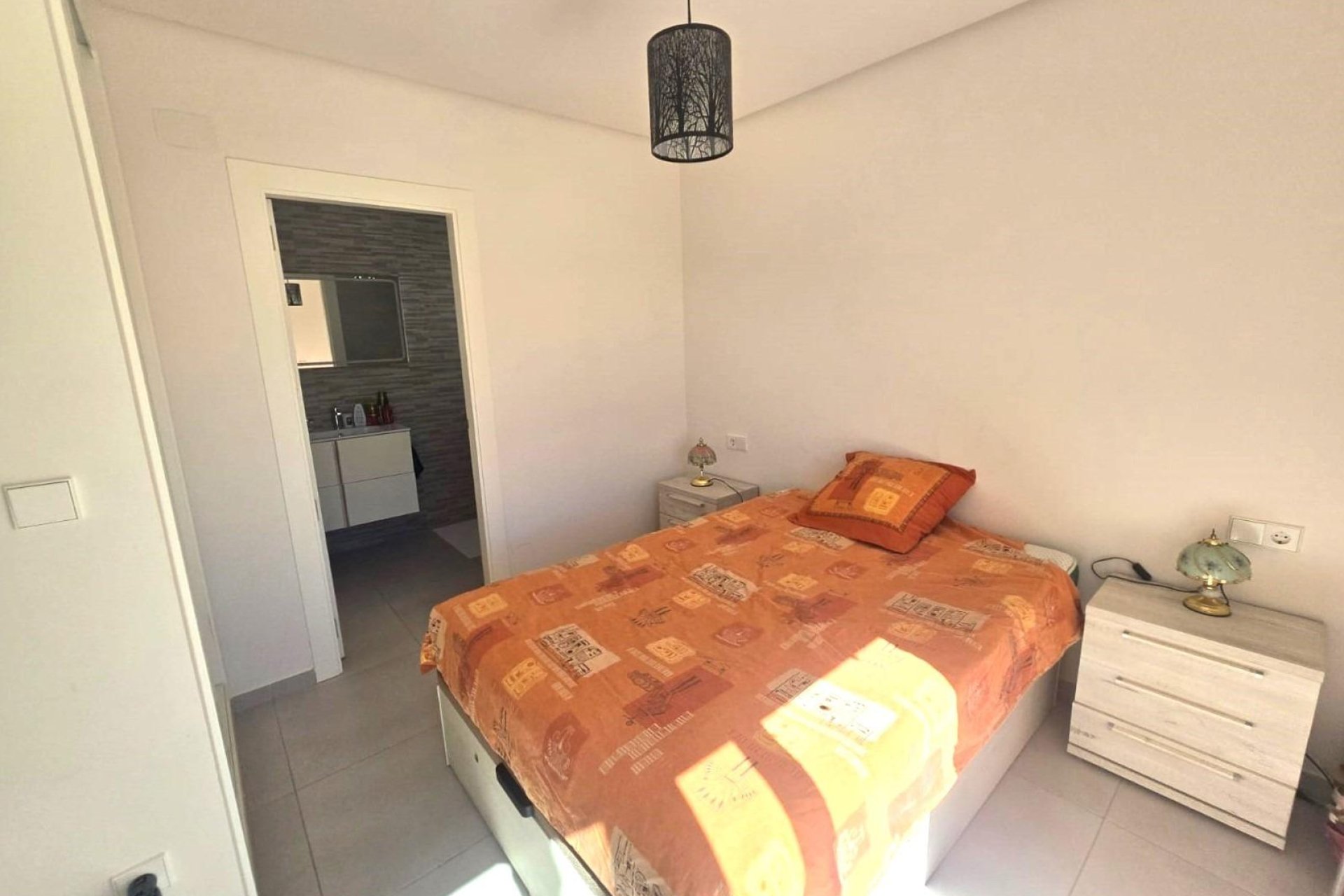 Resale - Duplex house - Torrevieja