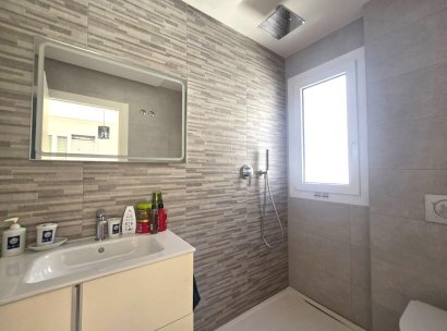 Duplex house · Resale - Torrevieja · Sector 25 · Alicante · Spain