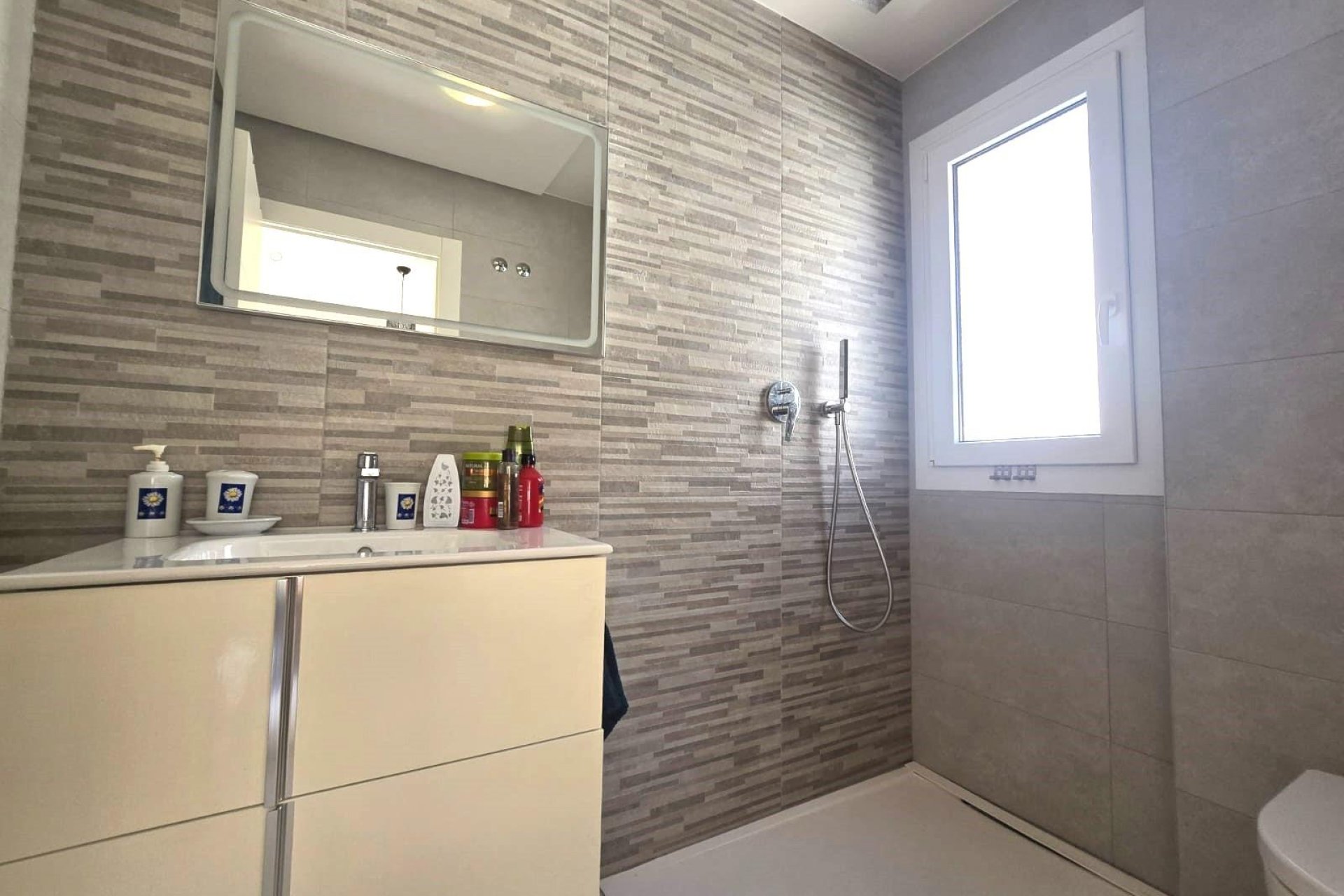 Resale - Duplex house - Torrevieja