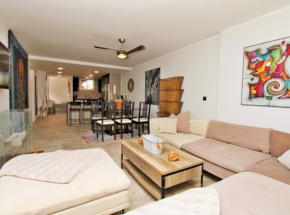 Villa · Resale - Villamartin · Las Violetas · Alicante · Spain
