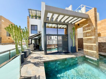 Villa · Wiederverkauf - Orihuela Costa · Lomas de Cabo Roig · Alicante · Spanien