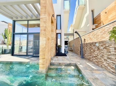 Villa · Wiederverkauf - Orihuela Costa · Lomas de Cabo Roig · Alicante · Spanien