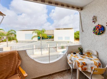 Villa · Herverkoop - Torrevieja · Playa del Acequión · Alicante · Spanje
