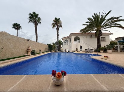 Villa · Resale - Ciudad Quesada · Alicante · Spain