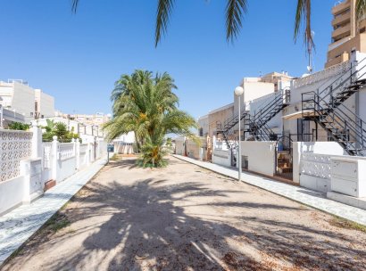 Villa · Wiederverkauf - Torrevieja · Torre Del Moro · Alicante · Spanien