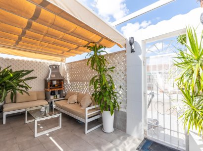 Villa · Wiederverkauf - Torrevieja · Torretas · Alicante · Spanien