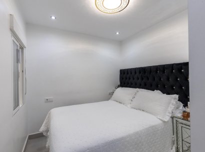 Villa · Wiederverkauf - Torrevieja · Torretas · Alicante · Spanien