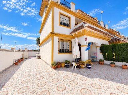 Villa · Återförsäljning - Torrevieja · La Siesta - El Salado - Torreta · Alicante · Spanien
