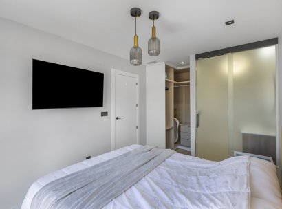 Appartement · Herverkoop - Orihuela Costa · Punta Prima · Alicante · Spanje