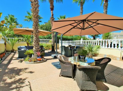 Woning · Herverkoop - Villamartin · Las Violetas · Alicante · Spanje