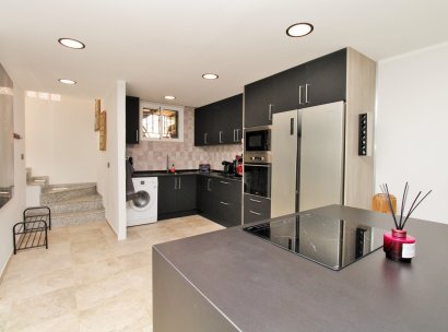 Woning · Herverkoop - Villamartin · Las Violetas · Alicante · Spanje