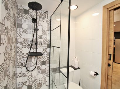 Woning · Herverkoop - Villamartin · Las Violetas · Alicante · Spanje