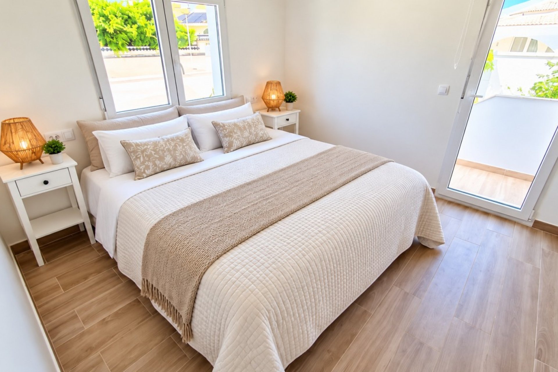 Resale - House - Ciudad Quesada