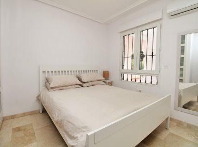 Appartement · Herverkoop - Orihuela Costa · Villamartín · Alicante · Spanje