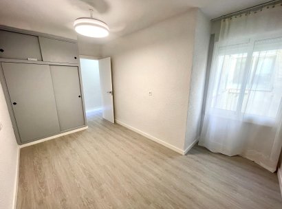 Appartement · Herverkoop - Bigastro · Alicante · Spanje